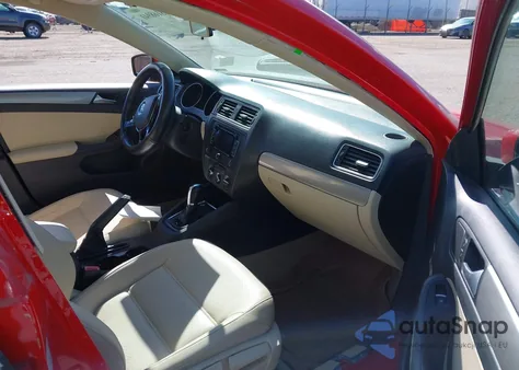 2015 Volkswagen Jetta 1.8T Se из США, поврежденный, VIN 3VWD17AJ5FM201913